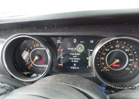 2021 Jeep Gladiator California Edition 4X4 из США, поврежденный, VIN 1C6HJTAG8ML581546